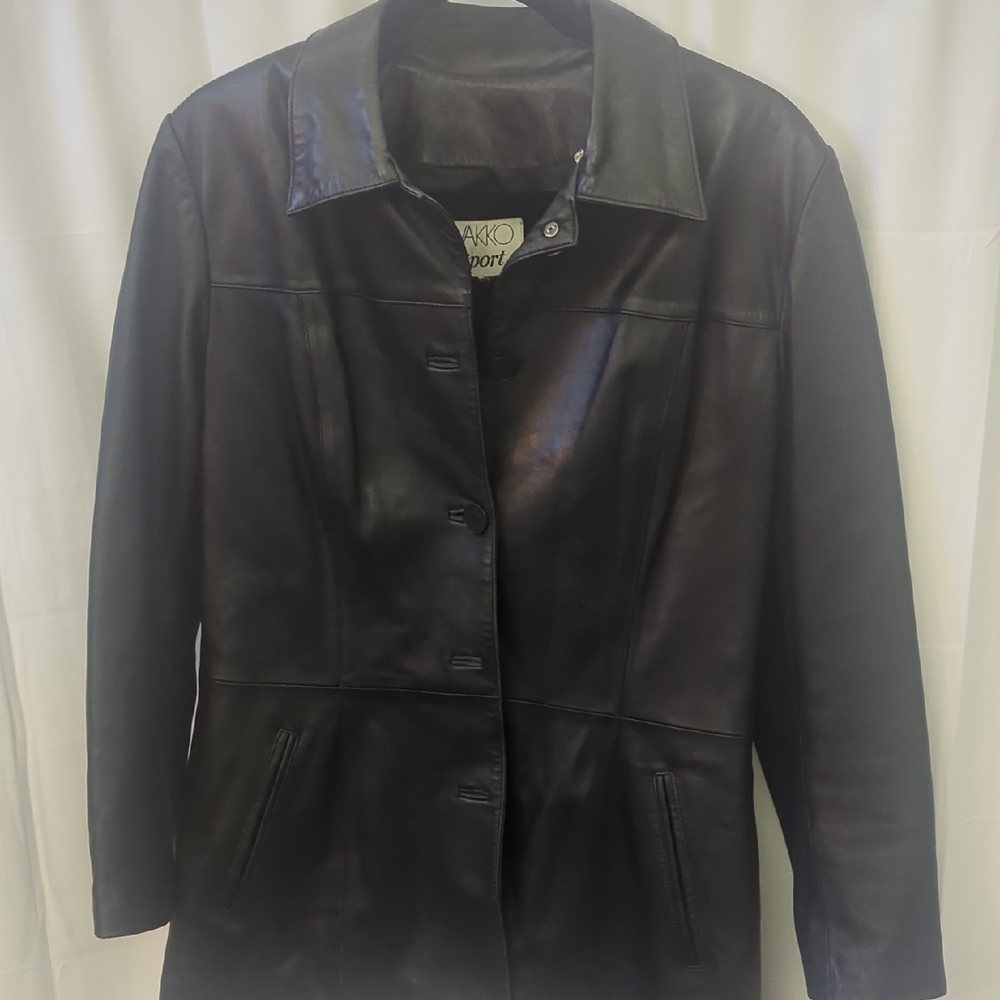 Vakko Sport Elegant Black Leather Jacket for Women Fits Small No Size Tag